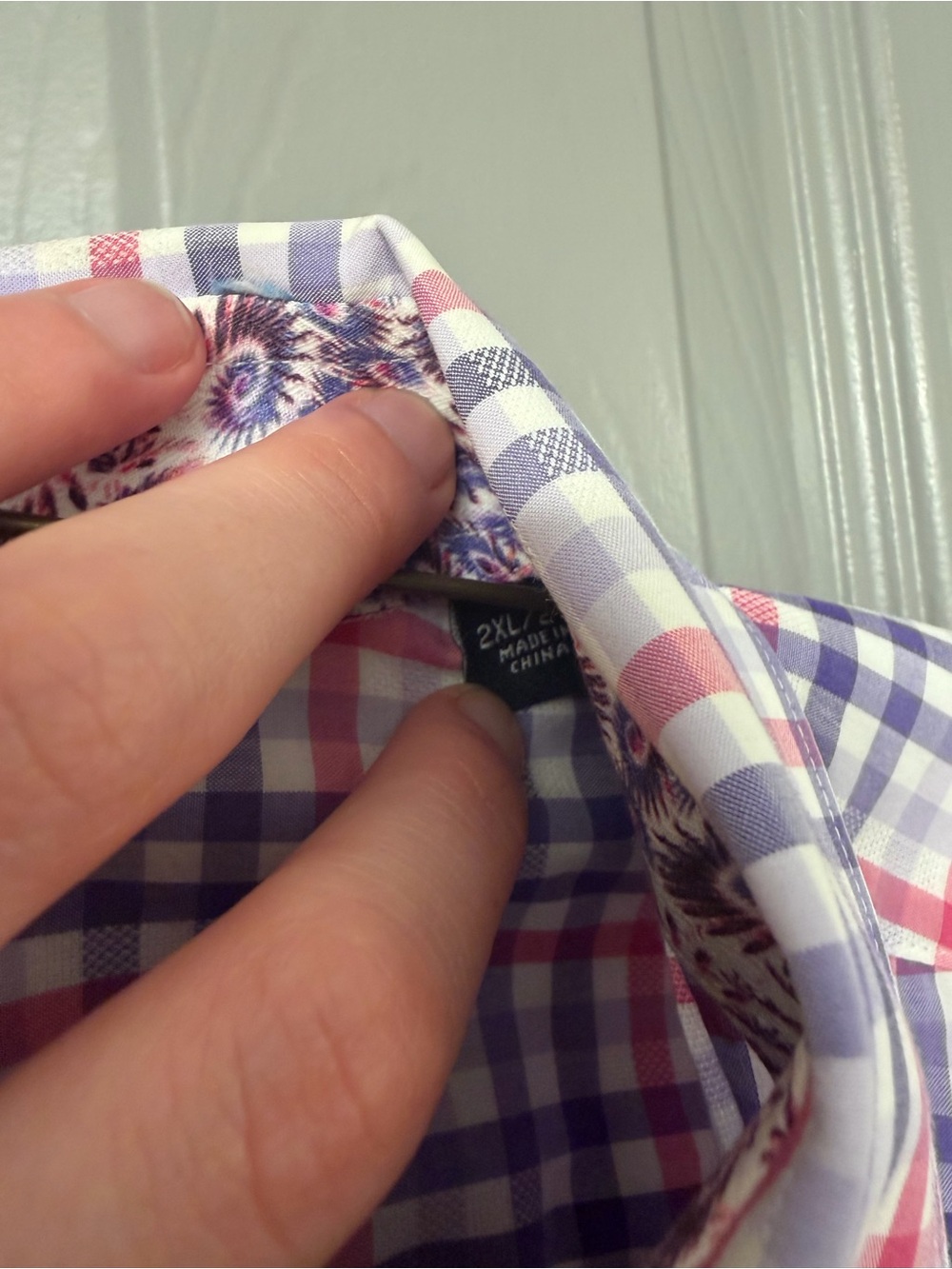 Robert Graham Button Up - Picture 2 of 3